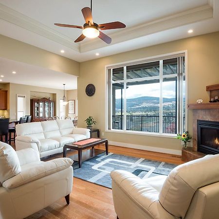 Adela'S Bed And Breakfast West Kelowna Esterno foto
